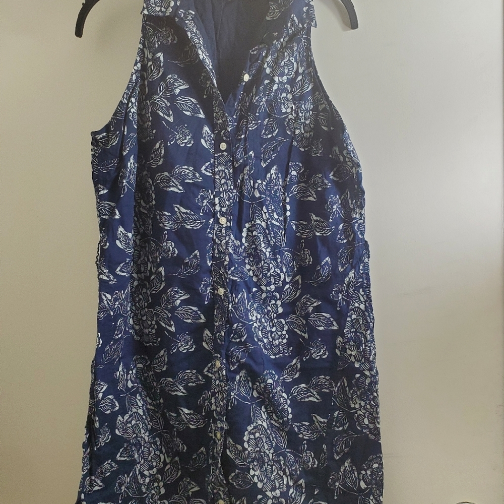 Cotton blue dress with collar